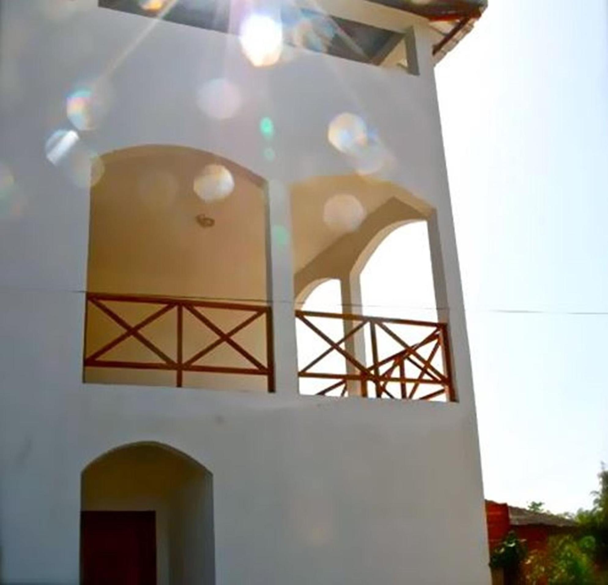 Casa Motel Ziguinchor Exterior foto